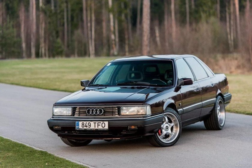 Audi 200 quattro