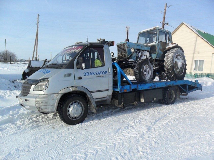 Эвакуатор Валдай со сдвижной платформой