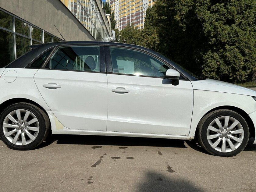 Audi a 1 sportback