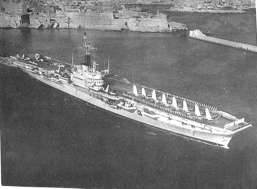 Авианосец Чкалов 1944