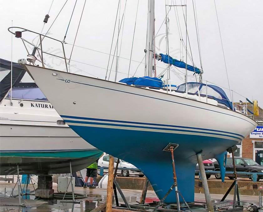 Contessa 26 яхта