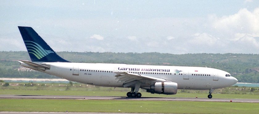 Самолёт Garuda Indonesia