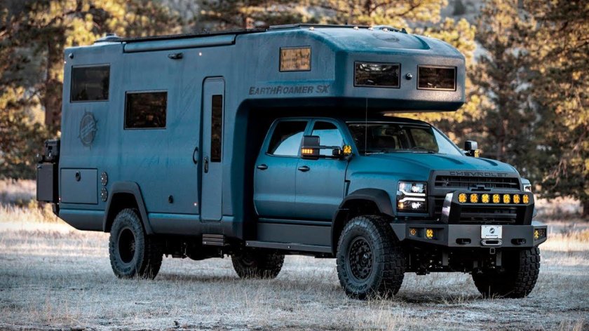 Ford f550 EARTHROAMER.