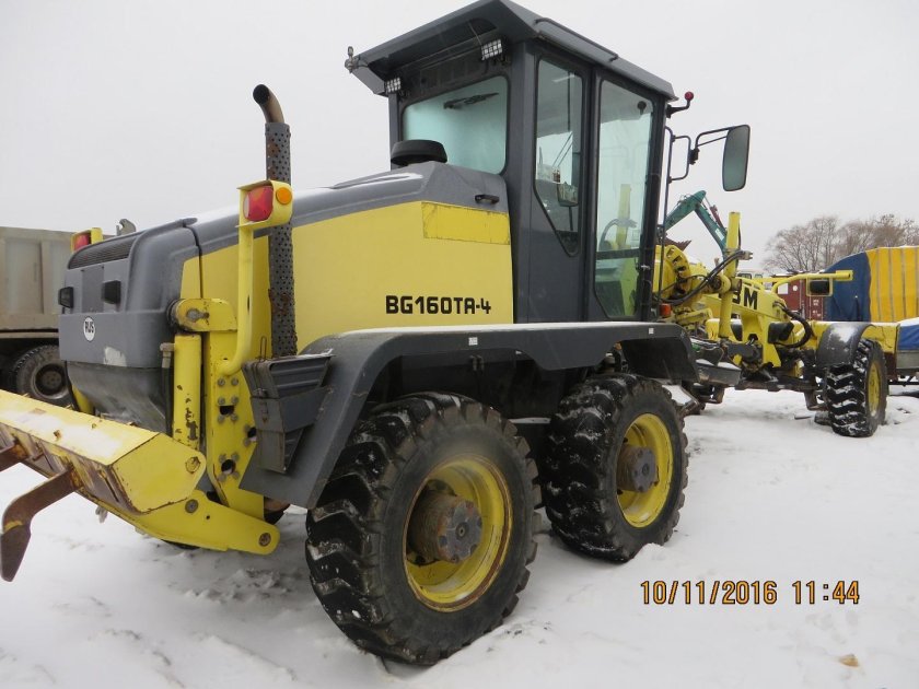 Грейдер HBM-NOBAS