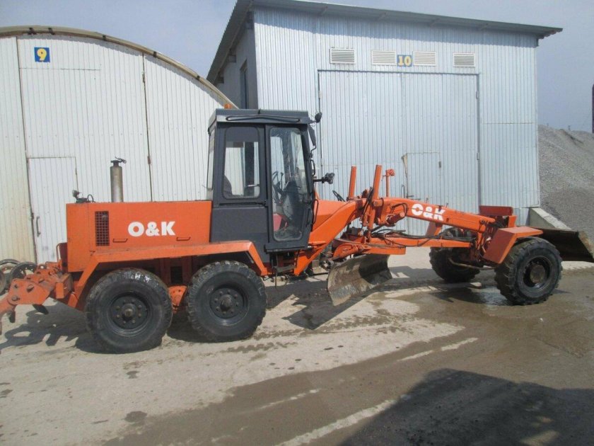 Автогрейдер 1993 года