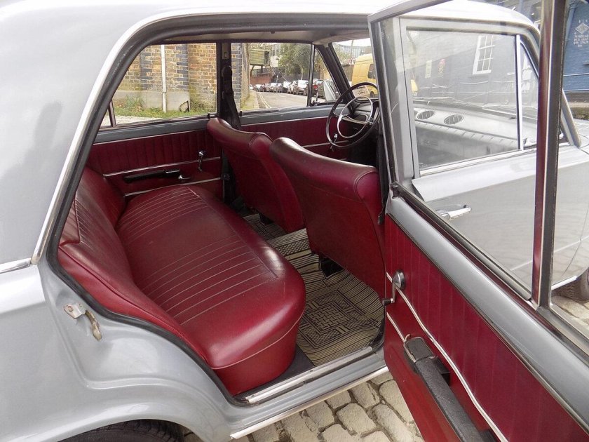 Красный салон ВАЗ 2101