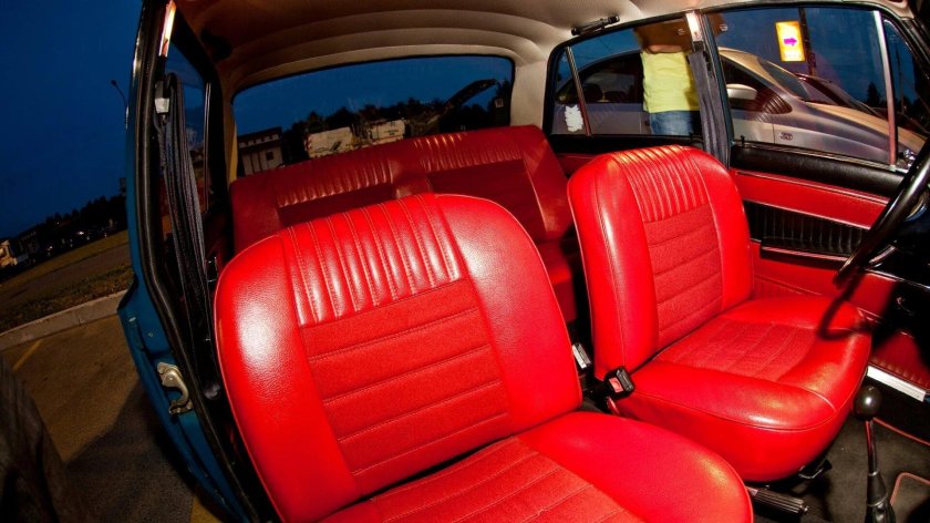 Красный салон ВАЗ 2101