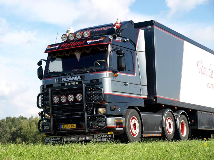 Вольво ФН 16