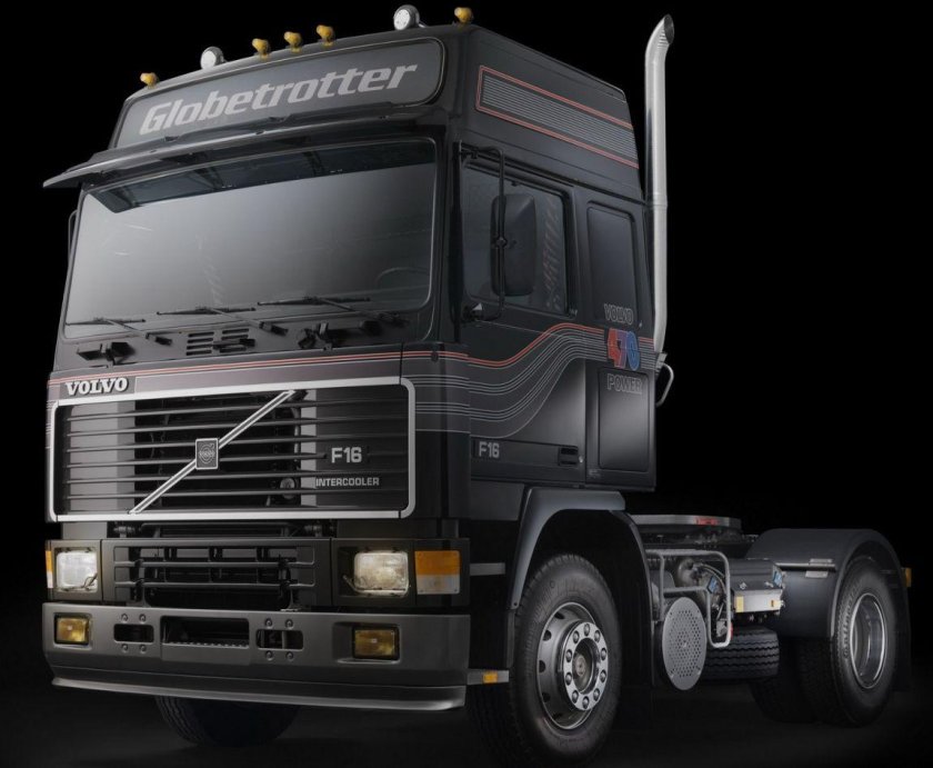 Грузовик Вольво ф16