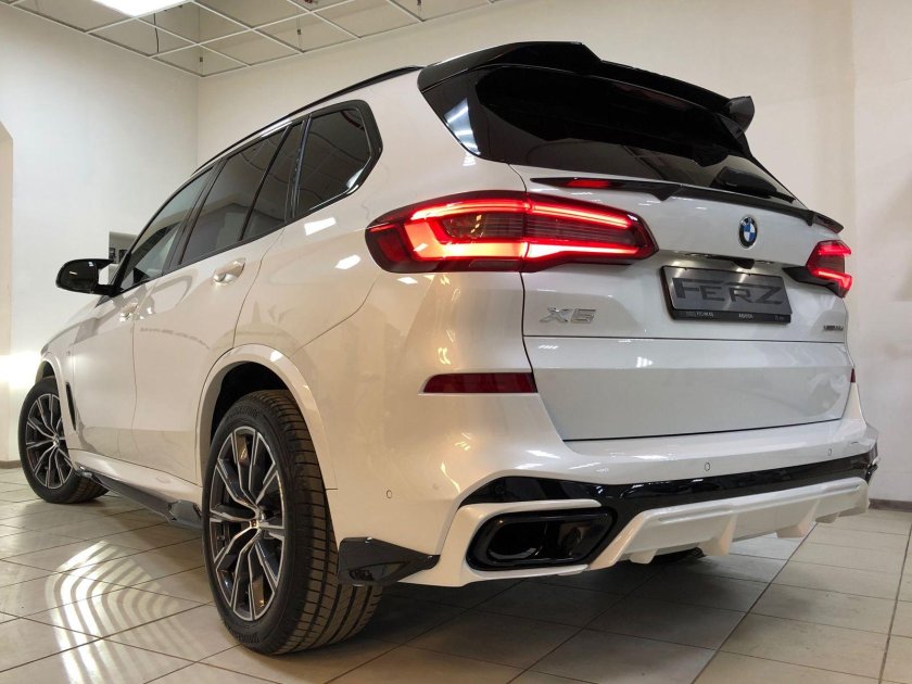 BMW x5 g05 m Performance