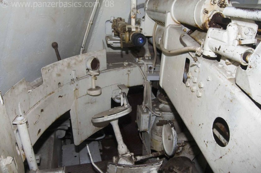 Танк Королевский тигр внутри