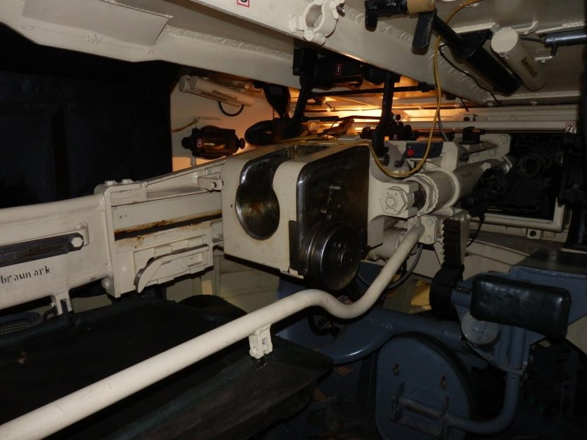 Танк Королевский тигр внутри