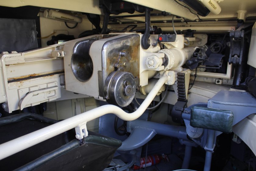 Место мехвода танка тигр