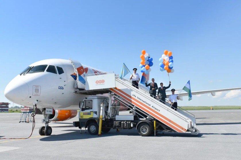 Самолет Уфа