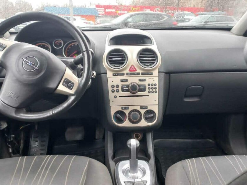 Опель корса 2007 1.2 механика