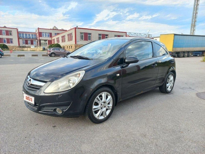 Опель Корса 2007 багажник