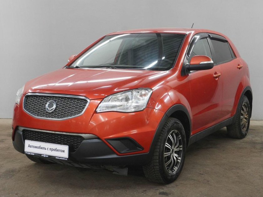 Машина ssangyong actyon