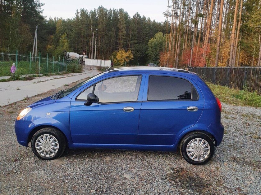 Chevrolet spark 2006 год