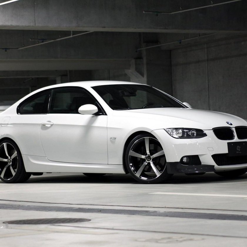 BMW 3 e90 белая