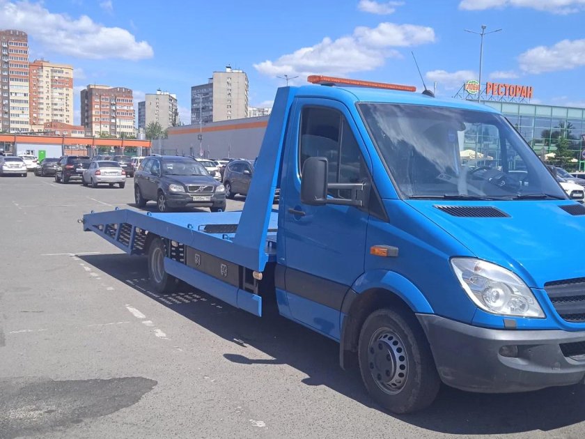 Эвакуаторы синие