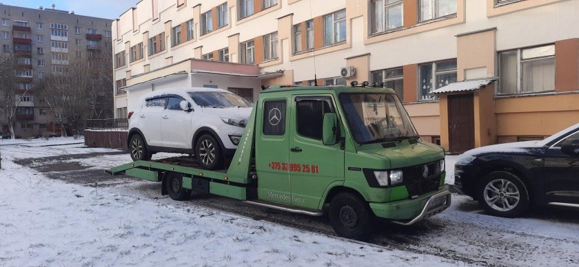 Эвакуатор мерседес