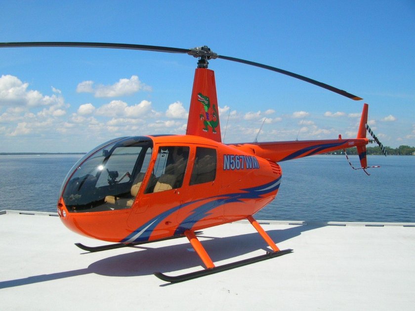 Вертолет Robinson r44