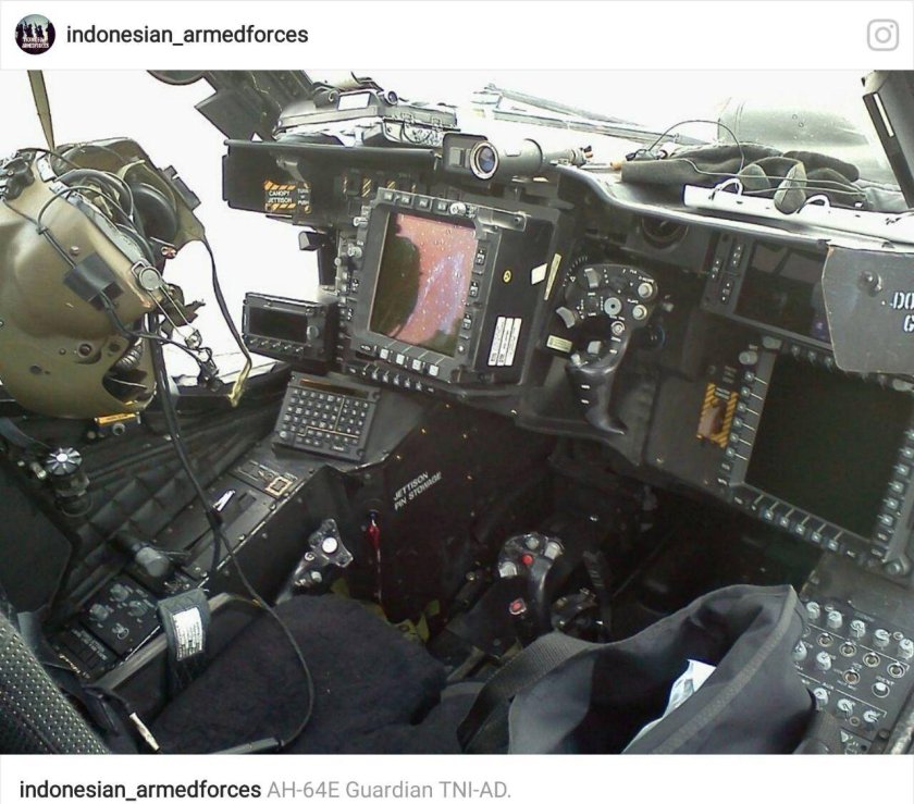 Ah 64 Apache кабина