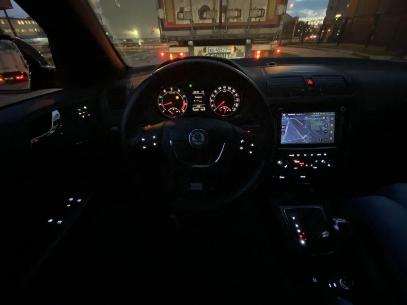 Пересвет салона Skoda Octavia a7