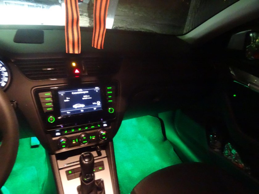 Подсветка салона Октавия а7