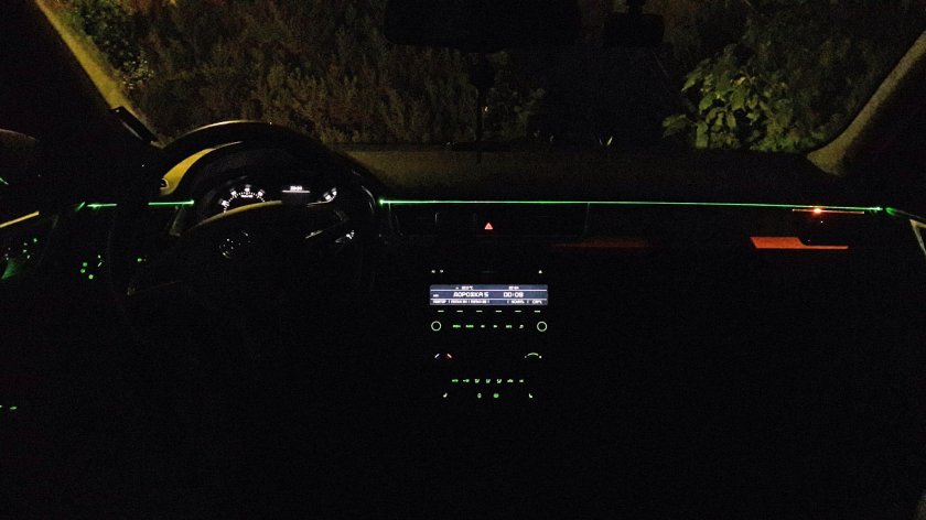 Подсветка салона Шкода Рапид 2021