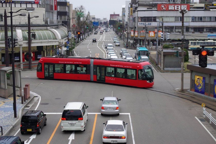 Трамвай в Токио