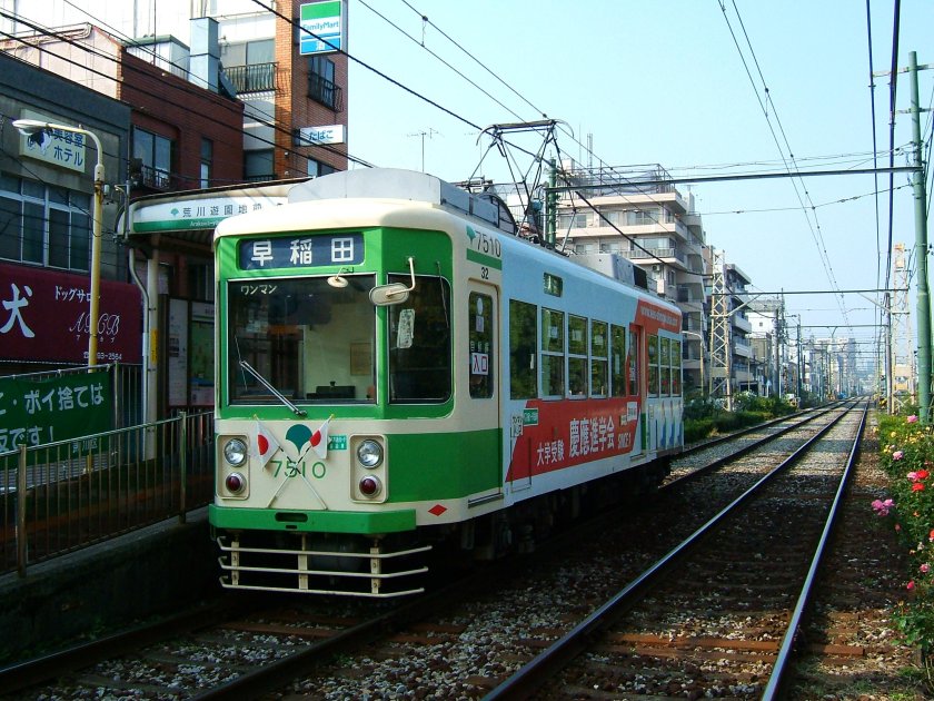 Трамвай в Токио