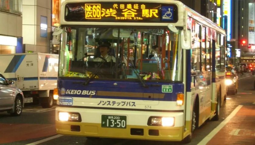 Общественный автобус в Японии