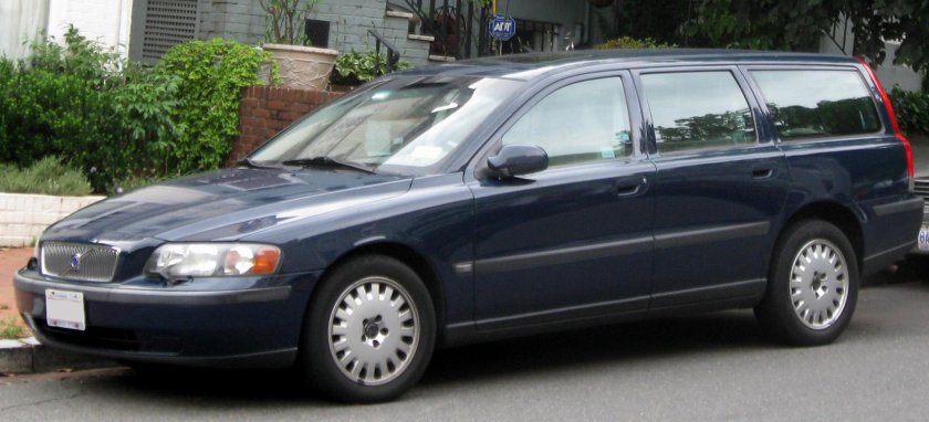 Volvo v70 2004