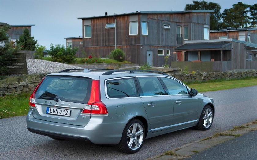Volvo v70