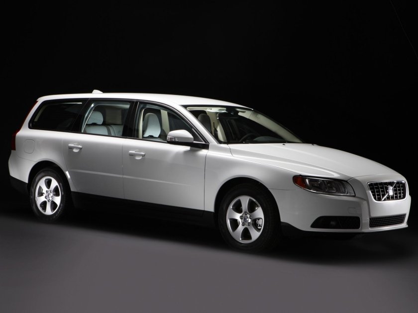 Volvo v70 III