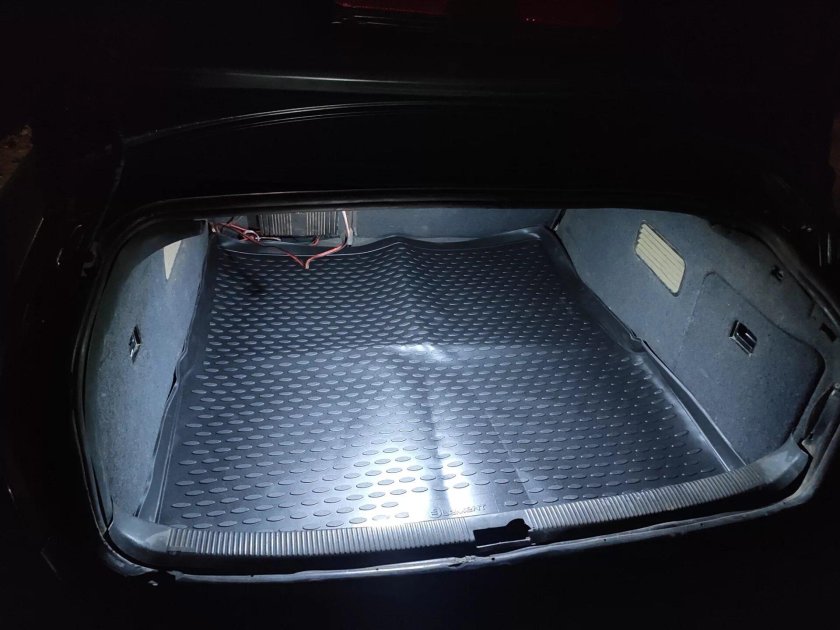 Багажник Ауди а6 с5 седан