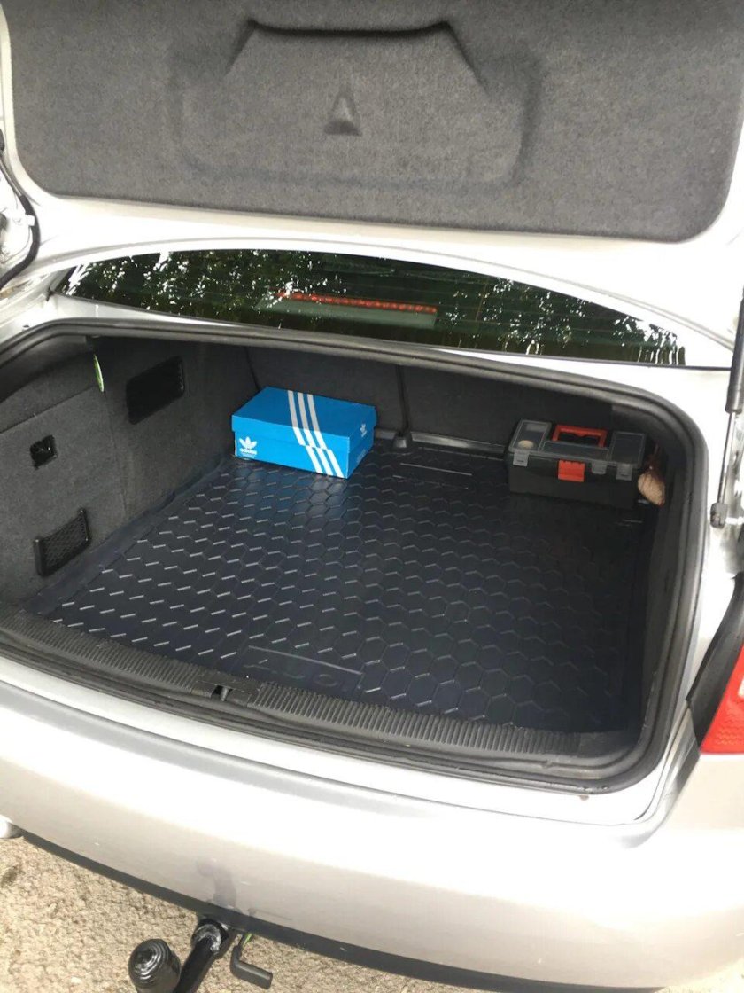 Багажник Audi a6 c6