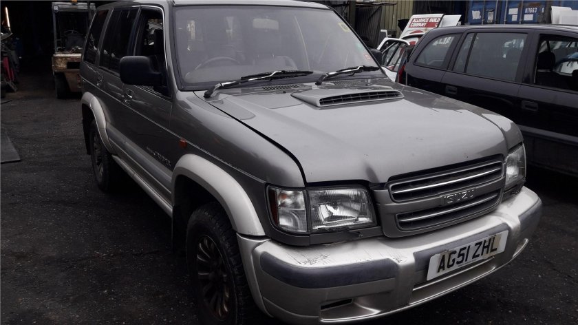 Isuzu Trooper 2001 года