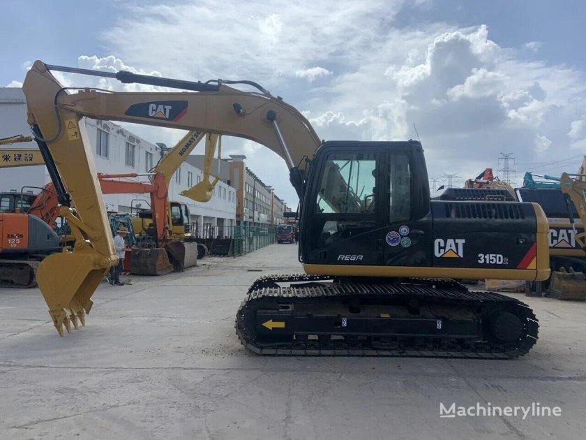 Экскаватор на гусеничном ходу