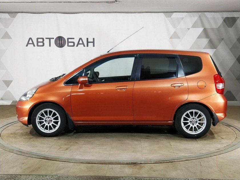Honda jazz 2007 оранжевый