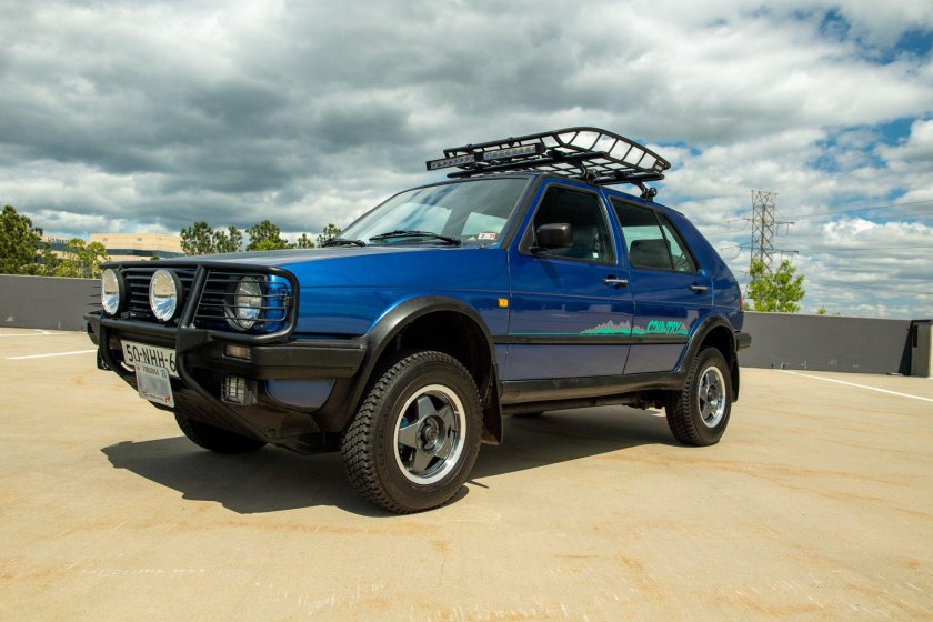 Volkswagen Golf Country 4x4