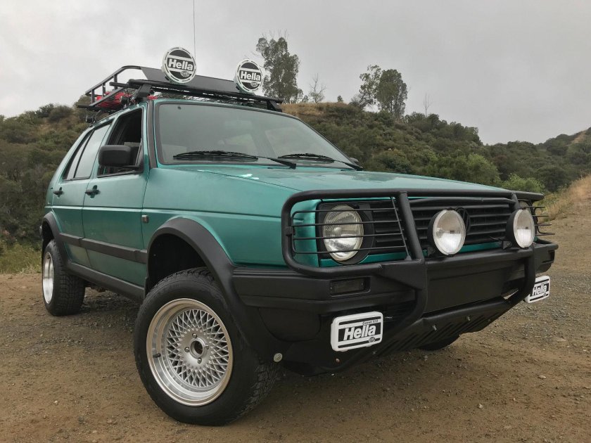 Volkswagen Golf Country