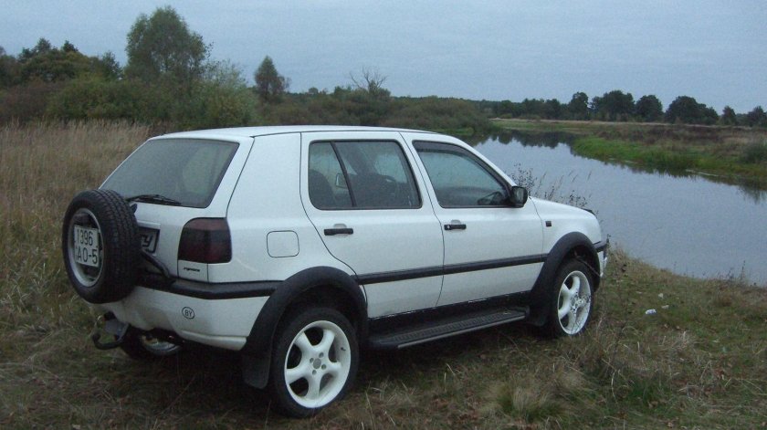 Фольксваген гольф Кантри 4х4