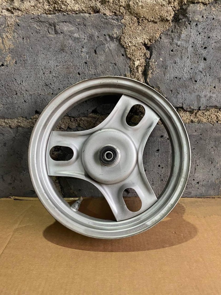 Хонда дио с золотыми дисками