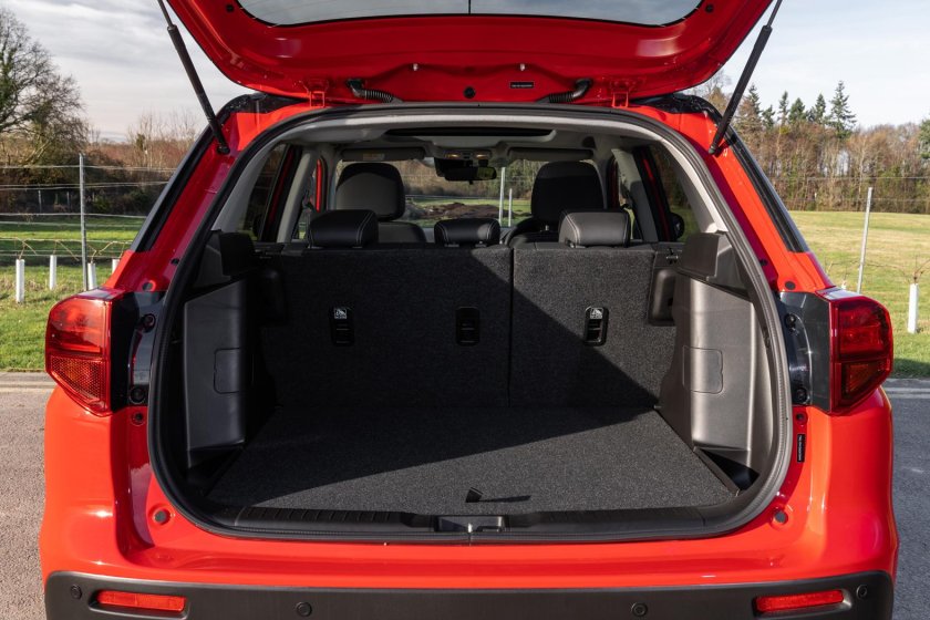 Suzuki Vitara Hybrid 2022