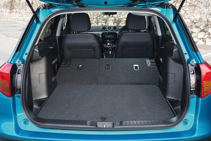 Suzuki Grand Vitara, 2015 багажник