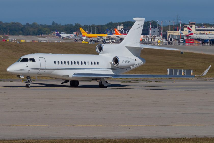 Dassault Falcon 7x самолет