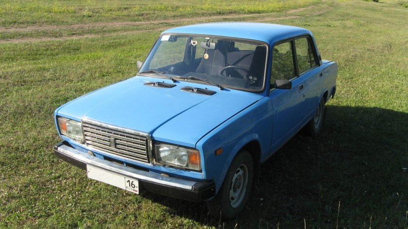 ВАЗ 2107 цвет Медео