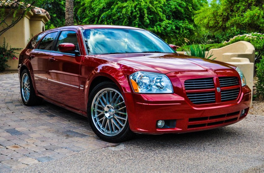 Dodge Magnum 2005